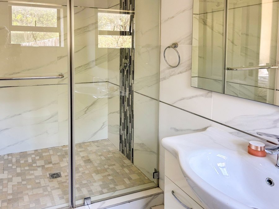 5 Bedroom Property for Sale in Knysna Heights Western Cape